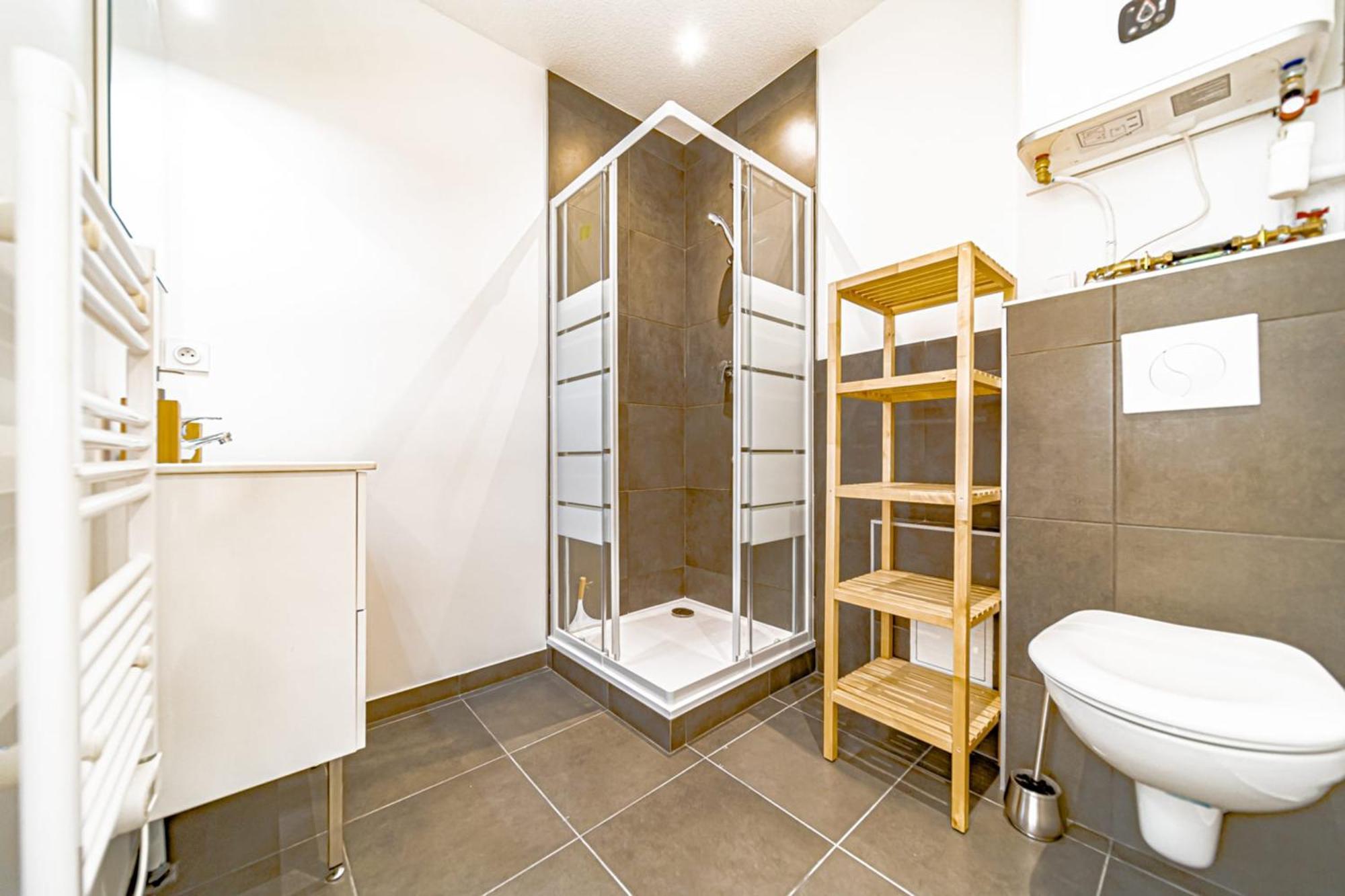 Le Californie - Agreable Studio Renove Oullins Exterior photo